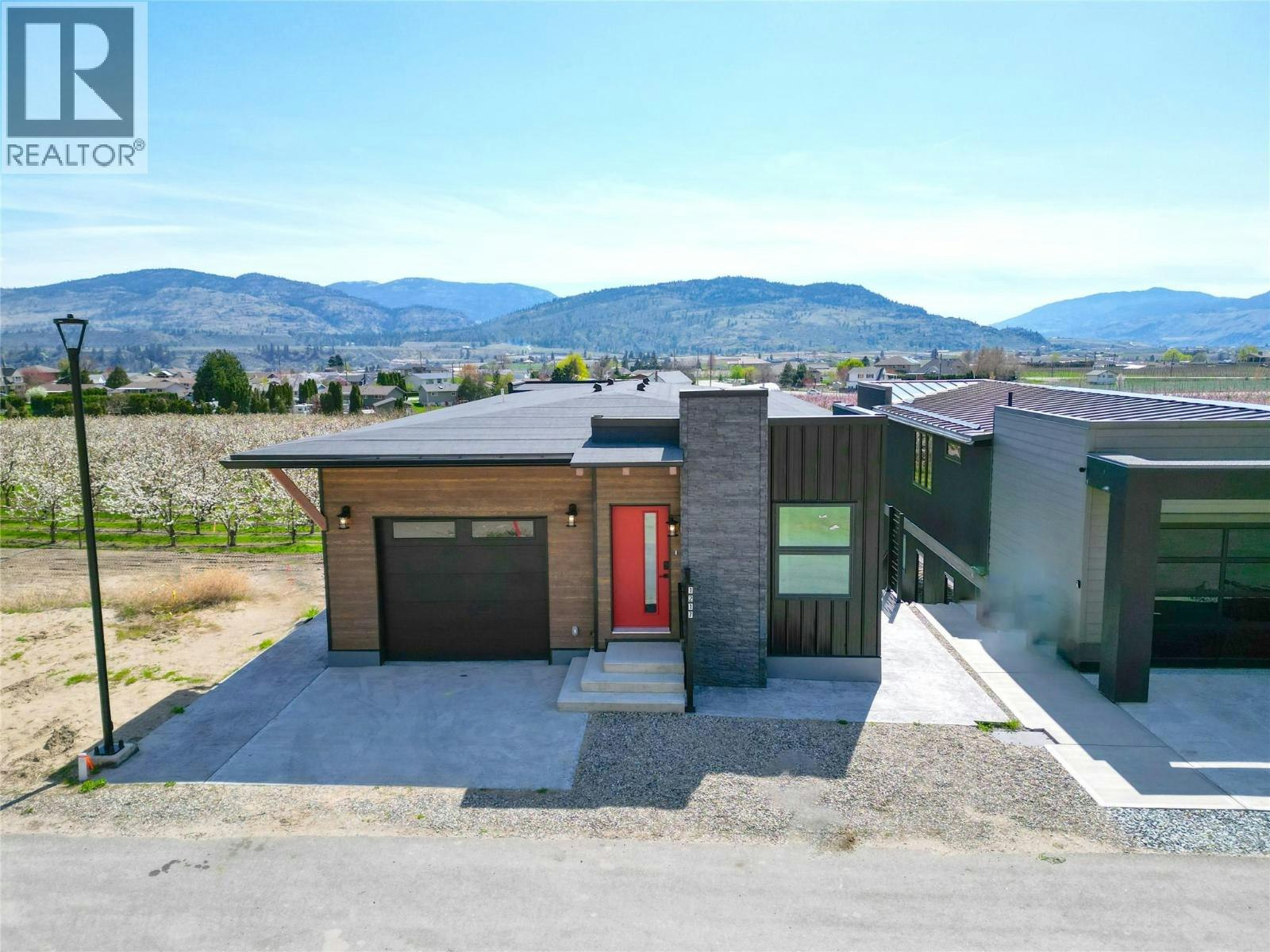 1217 Copper Road, Oliver, BC, V0H 1T5