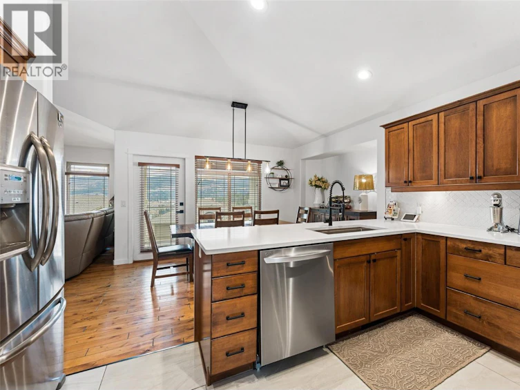 2488 Ironridge Road, West Kelowna, BC, V4T 2Y4 - 10
