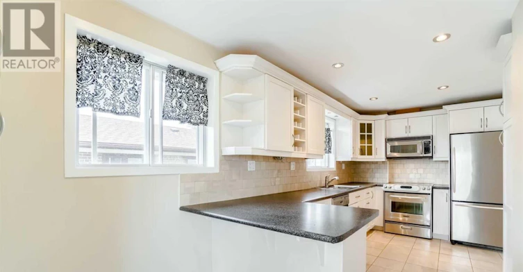 UPPER-3385 Ellengale Drive, Mississauga, ON, L5C 1Z5 - 12