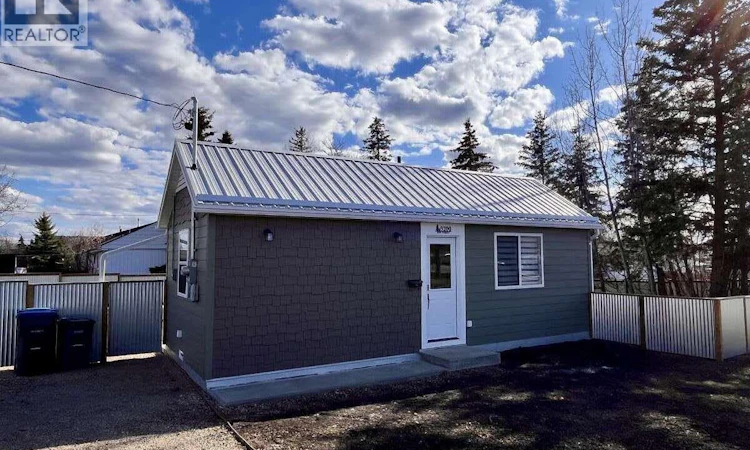 9200 8 Street