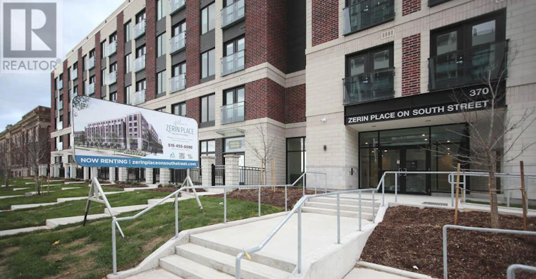 E-370 South Street S, London, ON, N6B 1B8