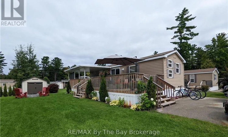16 Kenora Trail