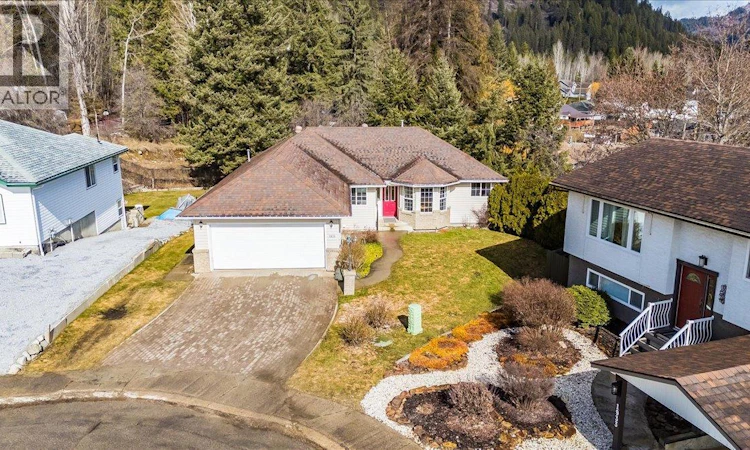 1931 Meadowlark Drive