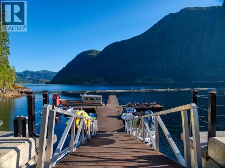 13168 Powell Lake, Powell River, BC - 9