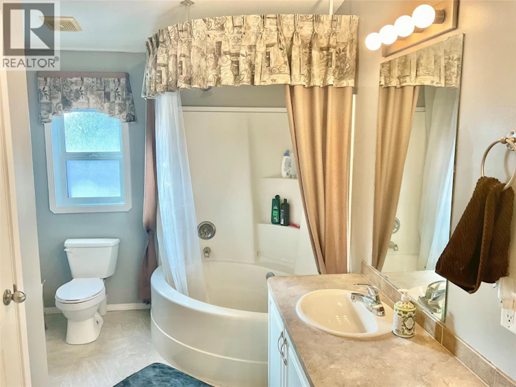 684 N Government Avenue, Greenwood, BC, V0H 1J0 - 29