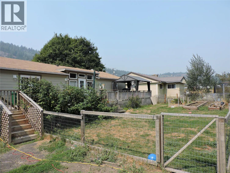 684 N Government Avenue, Greenwood, BC, V0H 1J0 - 6