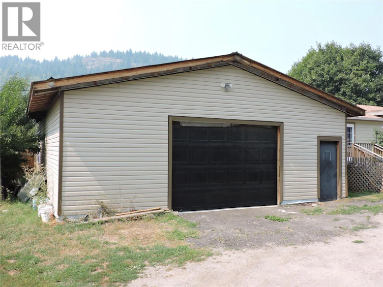 684 N Government Avenue, Greenwood, BC, V0H 1J0 - 4