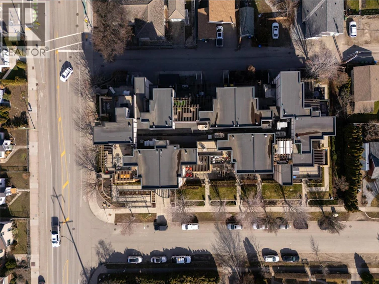 203-700 Martin Avenue, Kelowna, BC, V1Y 6V3 - 20