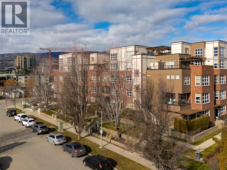 203-700 Martin Avenue, Kelowna, BC, V1Y 6V3 - 42