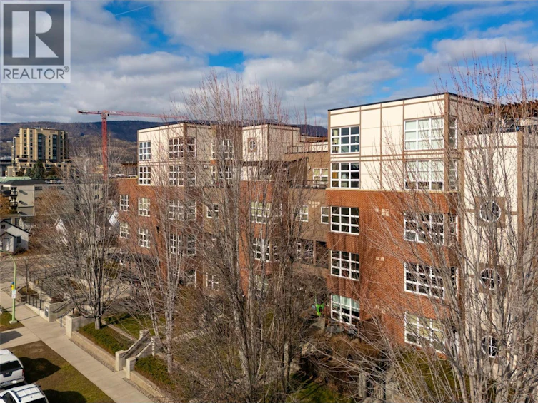 203-700 Martin Avenue, Kelowna, BC, V1Y 6V3 - 40