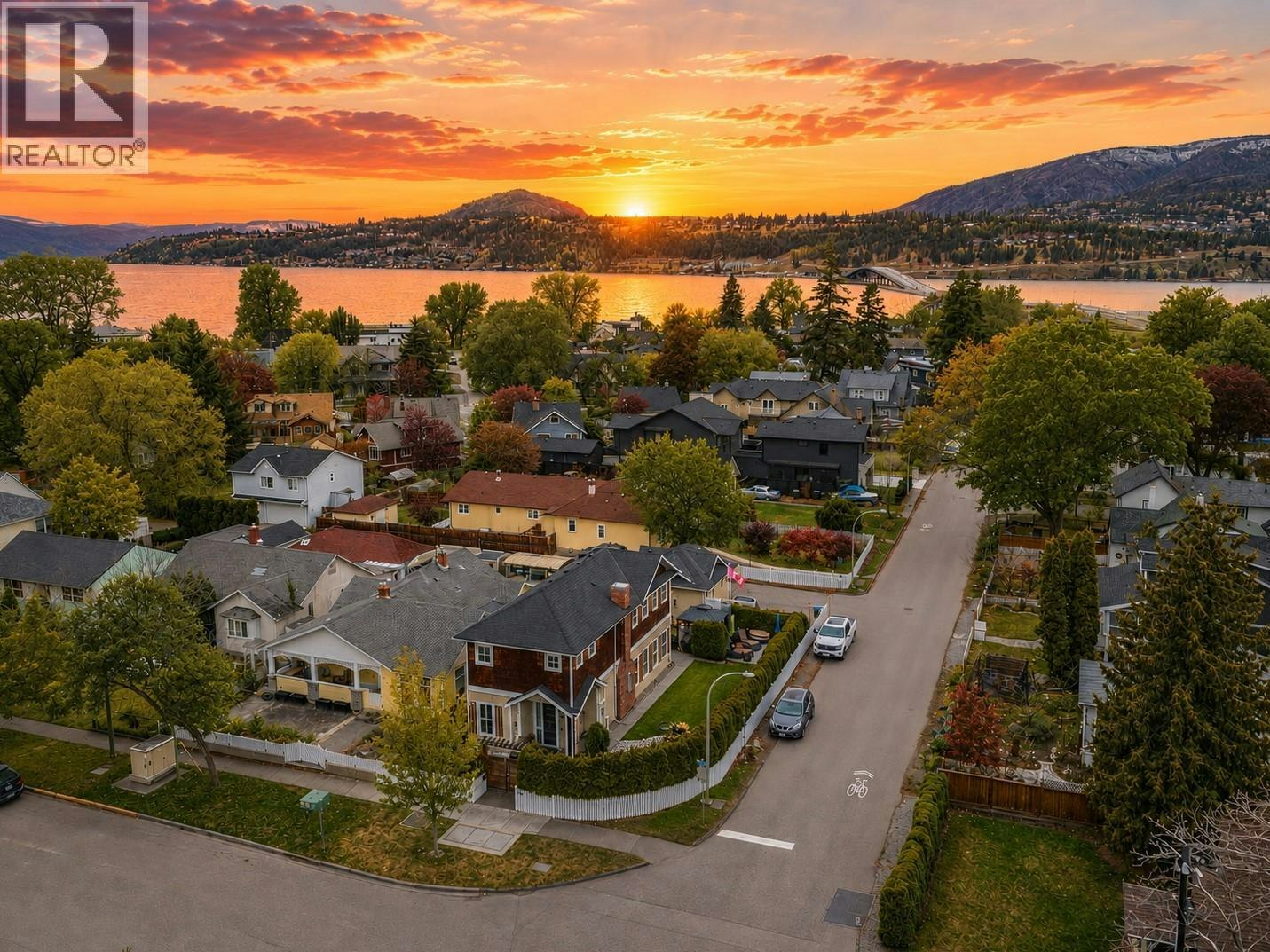1900 Water Street, Kelowna, BC, V1Y 1K6