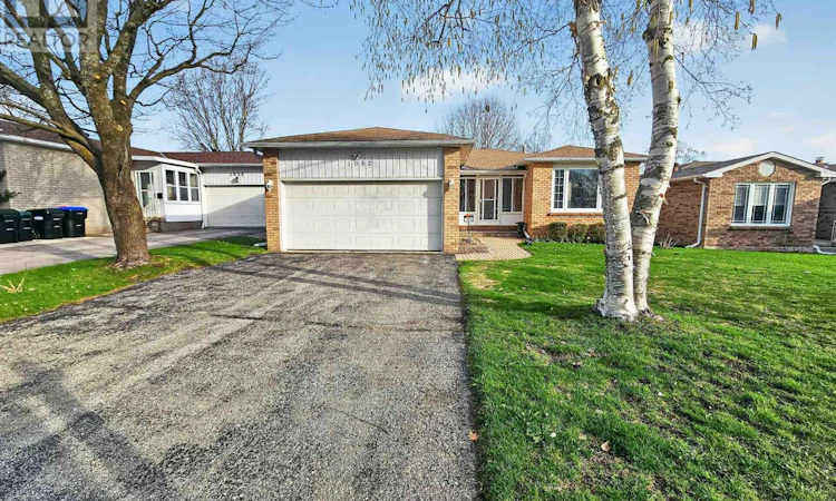 1032 Dominion Avenue