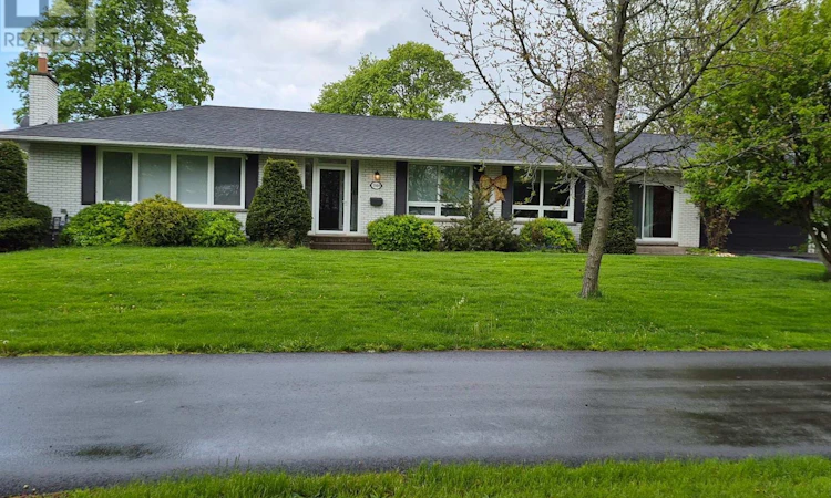 15414 Niagara Parkway