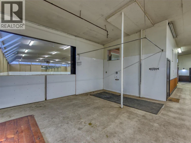 4452 Sleepy Hollow Road, Armstrong, BC, V0E 1B4 - 25