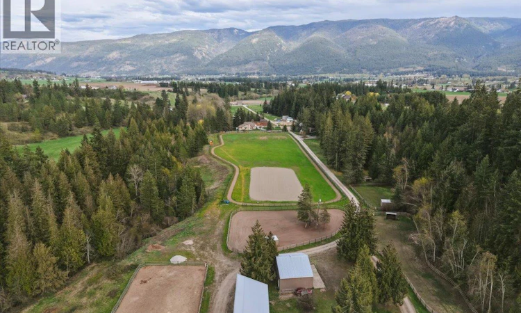 4452 Sleepy Hollow Road