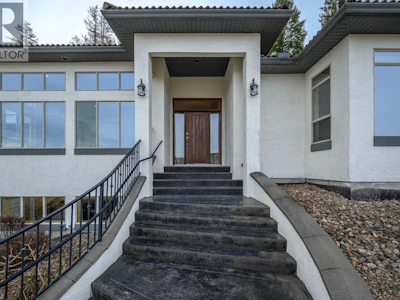 200 Melrose Court - 3