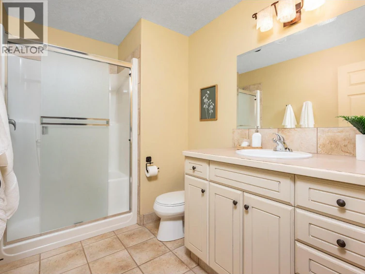 200 Melrose Court, Vernon, BC, V1H 1T7 - 38