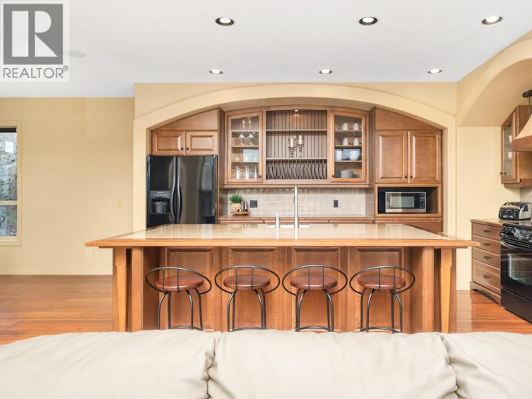 200 Melrose Court, Vernon, BC, V1H 1T7 - 13