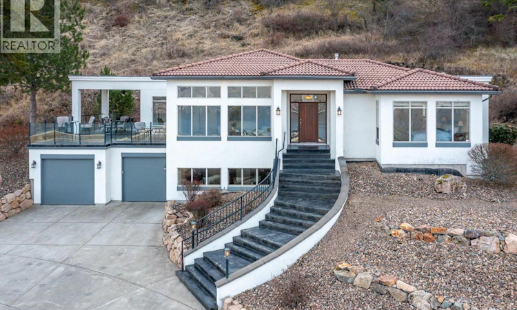 200 Melrose Court