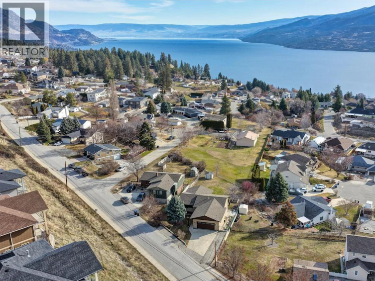 6047 Turner Avenue, Peachland, BC, V0H 1X4 - 46