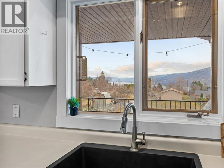 6047 Turner Avenue, Peachland, BC, V0H 1X4 - 15