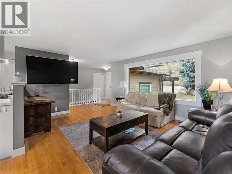 6047 Turner Avenue, Peachland, BC, V0H 1X4 - 7
