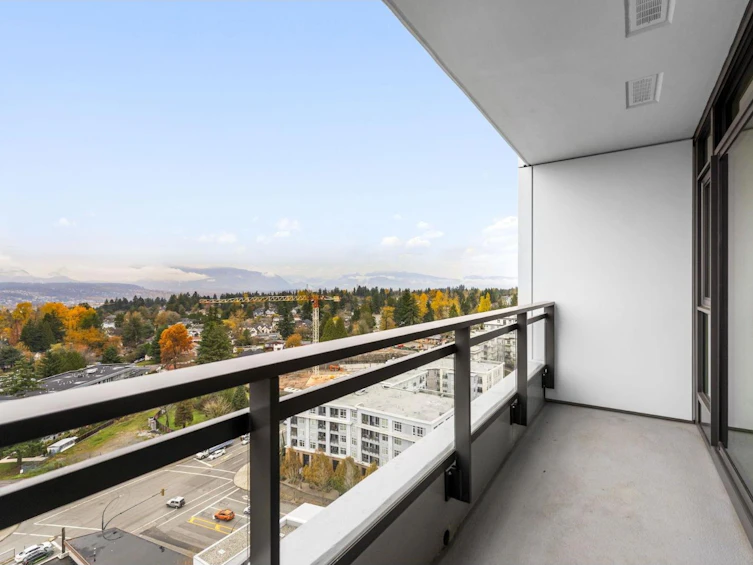 1810-13675 107a Avenue, Surrey, BC, V3T 2H3 - 19