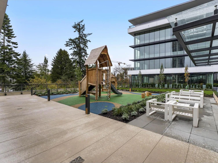 1810-13675 107a Avenue, Surrey, BC, V3T 2H3 - 31