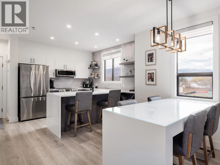 343-654 Cook Road, Kelowna, BC, V1W 3G7 - 3