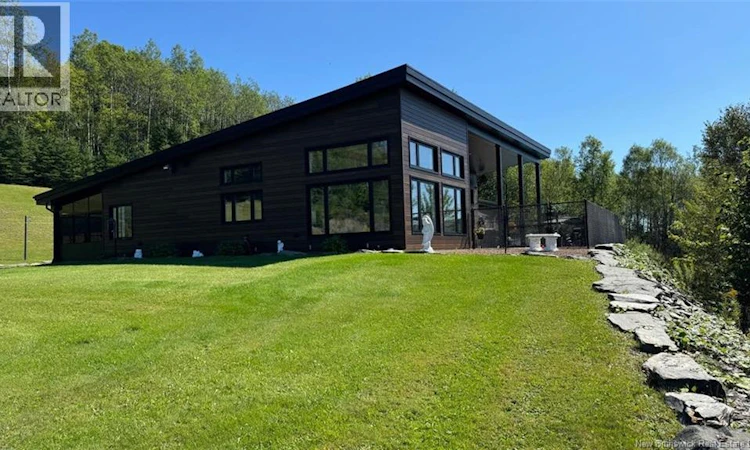 83 Maxime Road