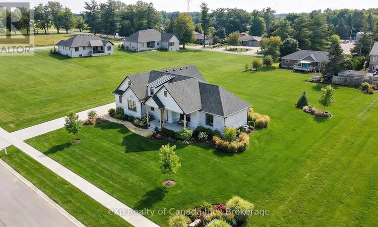 65 Meadowlands Drive