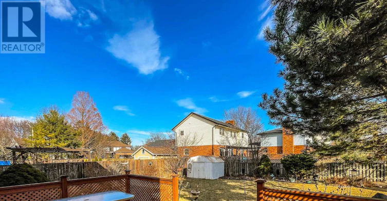 196 Shannon Place, Tecumseh, ON, N8N 4J3 - 22