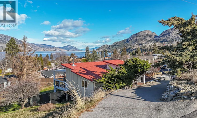 334 Carmel Crescent