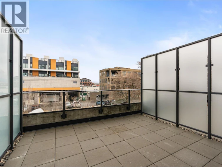 204-3051 Abbott Street, Kelowna, BC, V1Y 1G9 - 20