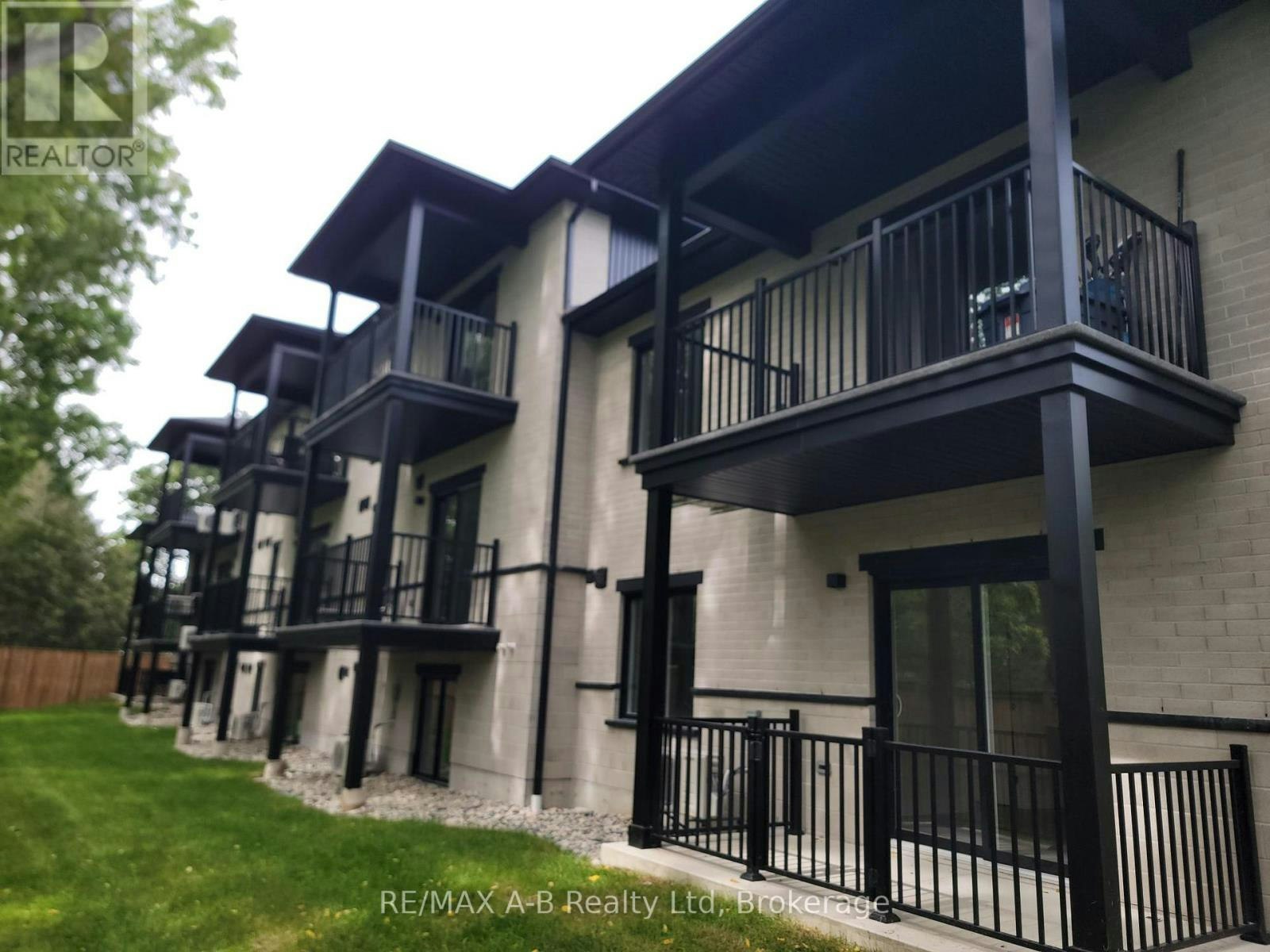 28-428 Queen Street W, St. Marys, ON, N4X 0C8