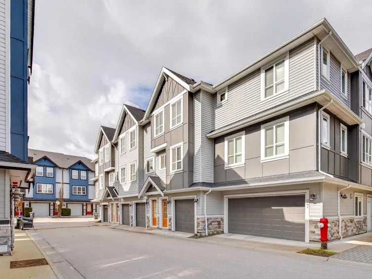 55-20860 76 Avenue, Langley, BC, V3E 0L2