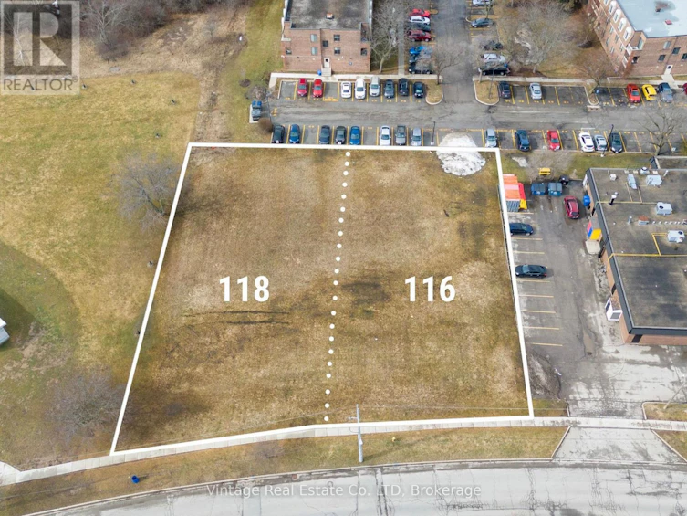 118 Woodrow Street, St. Catharines, ON, L2P 3S3 - 2