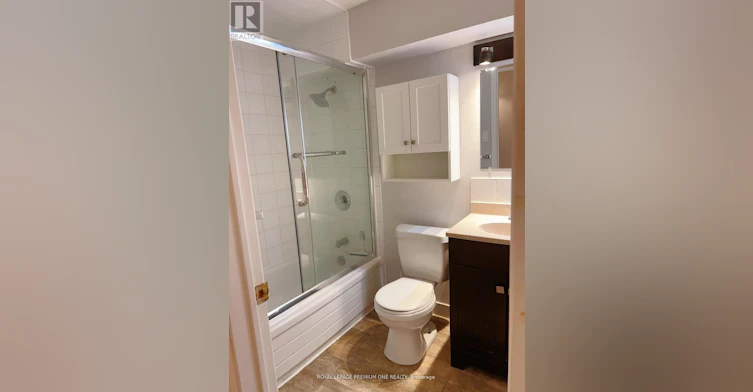 C-297 Vaughan Road, Toronto, ON, M6C 2N3 - 12