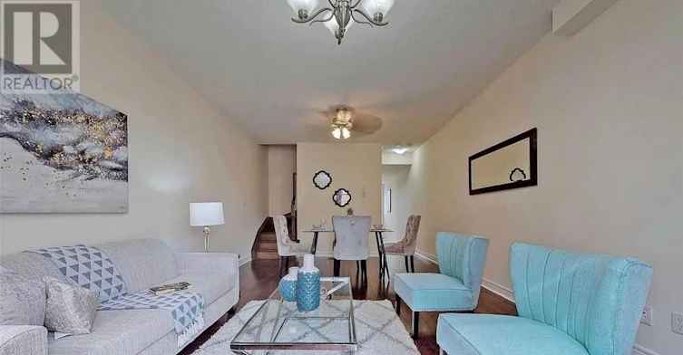 3761A St Clair Avenue E, Toronto, ON, M1M 0C8 - 5