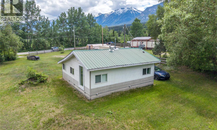 876 Canyon Creek Road