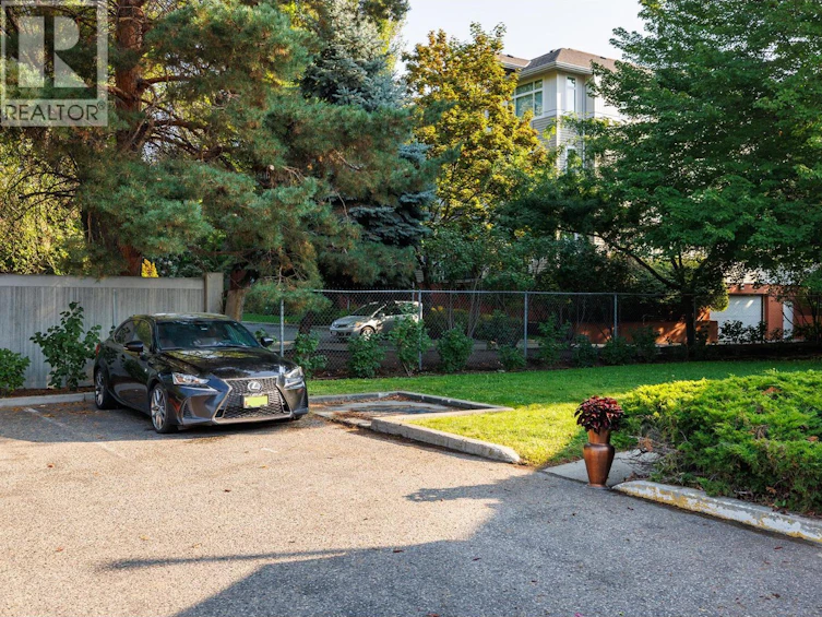102-3155 Gordon Drive, Kelowna, BC, V1W 3N5 - 21