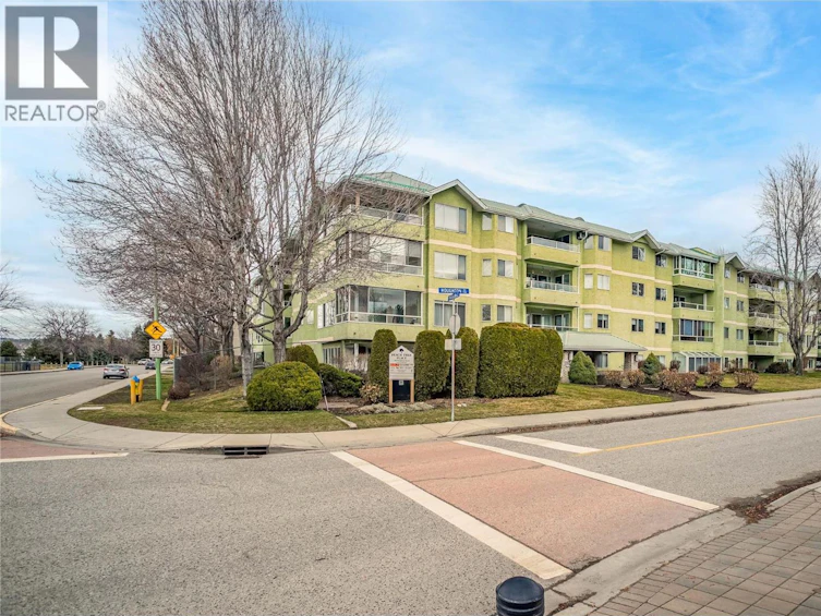 102-780 Houghton Road, Kelowna, BC, V1X 5G7 - 3