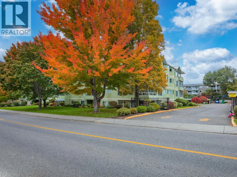 102-780 Houghton Road, Kelowna, BC, V1X 5G7 - 35