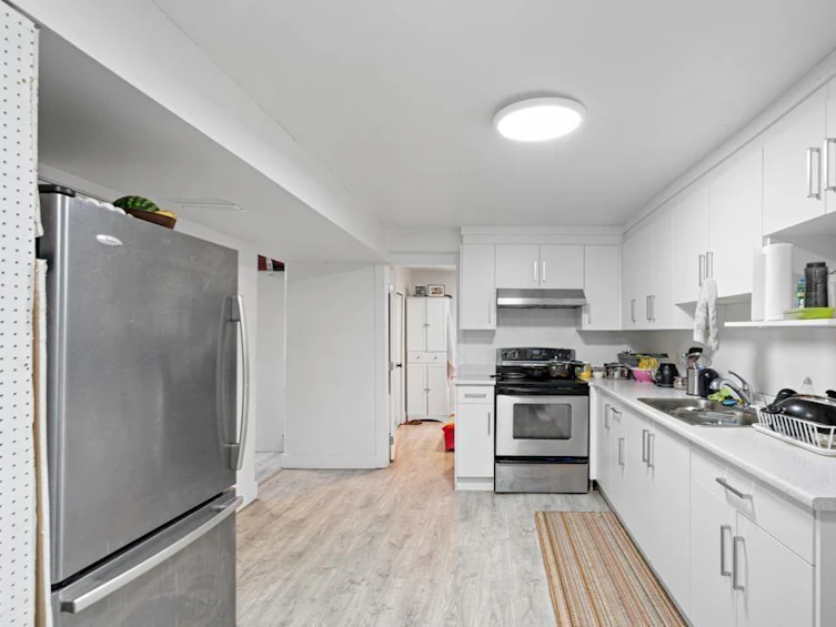 13115 107a Avenue, Surrey, BC, V3T 2G9 - 26