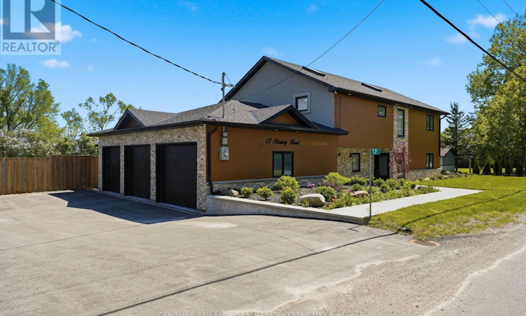 13 Blakely Road