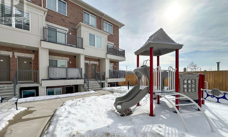 12-490 Beresford Path