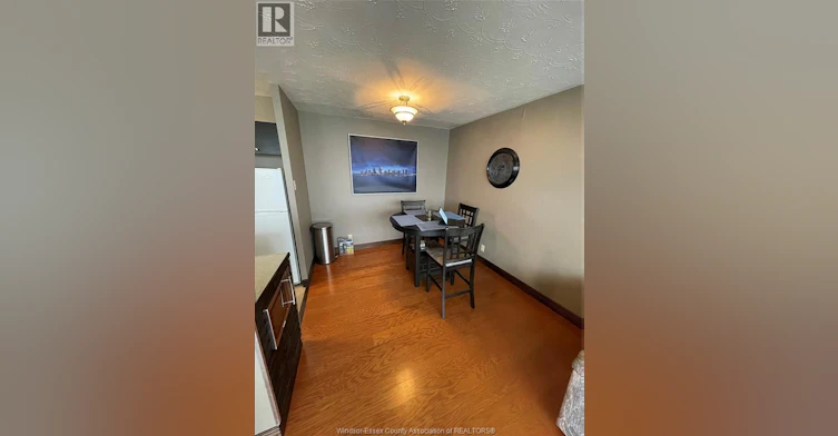 1403-111 Riverside Drive East, Windsor, ON, N9A 2S6 - 9