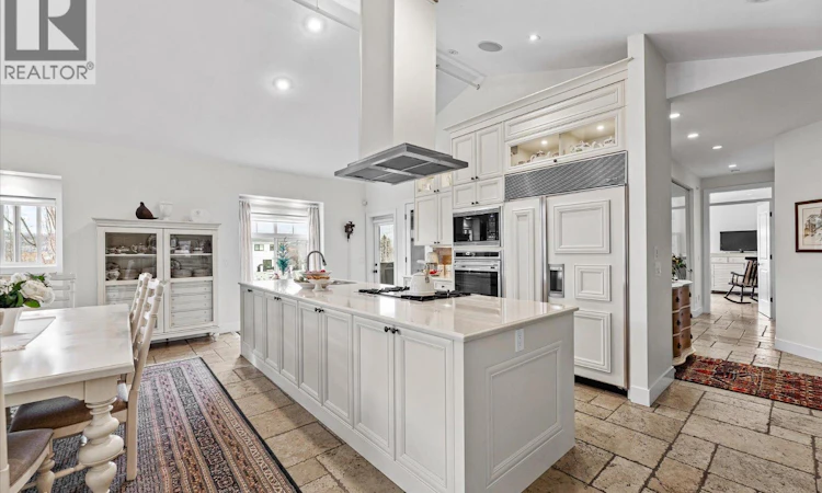 401-538 Mckay Avenue