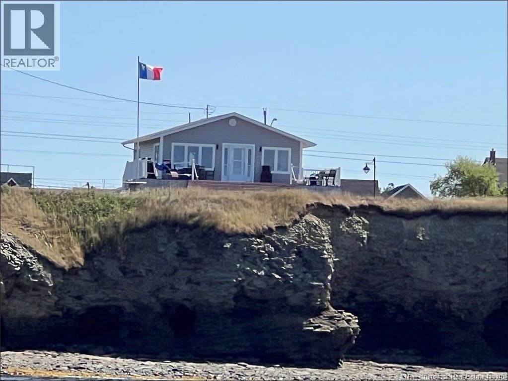 7731-2 Du Havre Street, Bas-Caraquet, NB, E1W 5W9