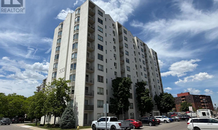 1001-333 Commissioners Road W